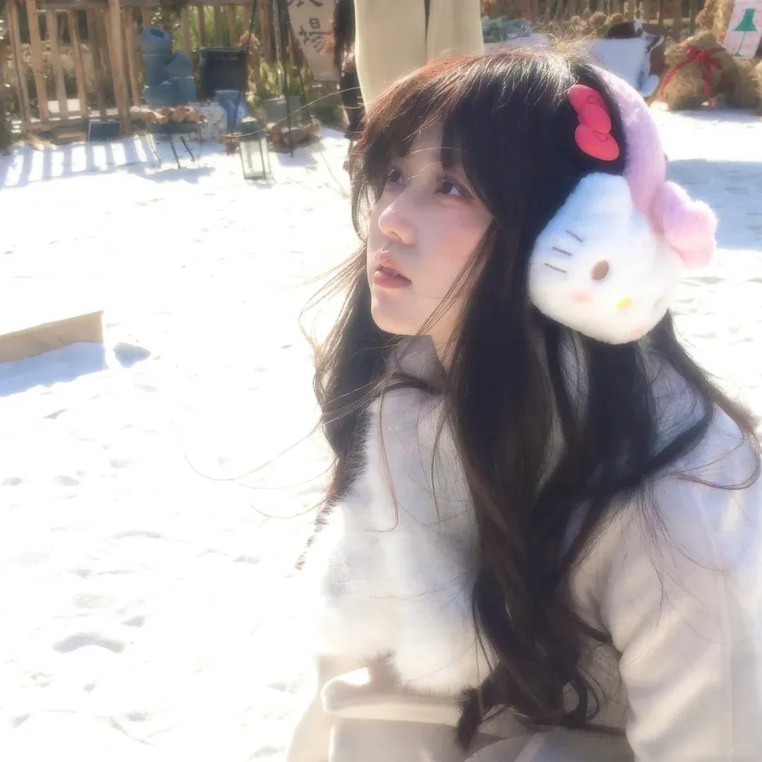 彩鸾春色